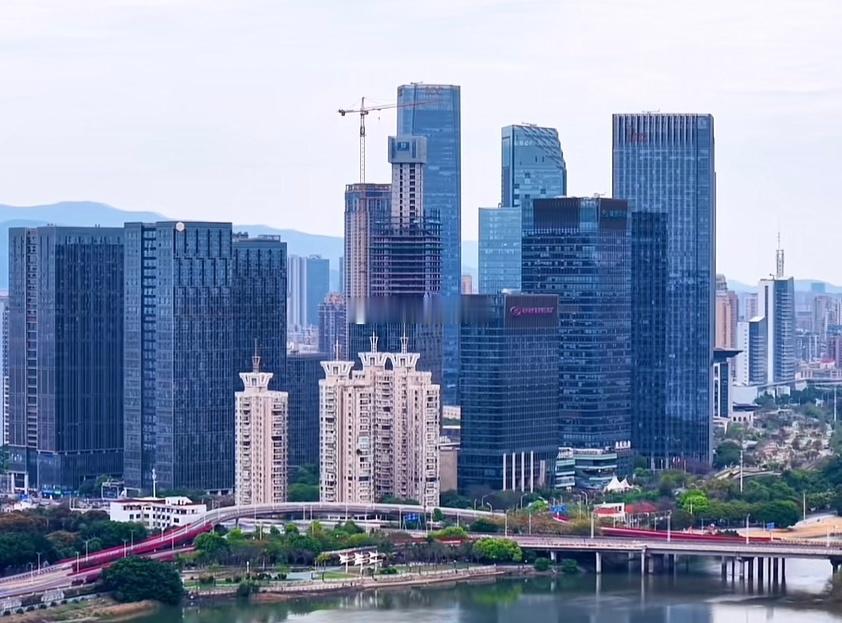 闽江北CBD城建最新形象视觉感 多来几栋超高建筑那就相当饱满了 