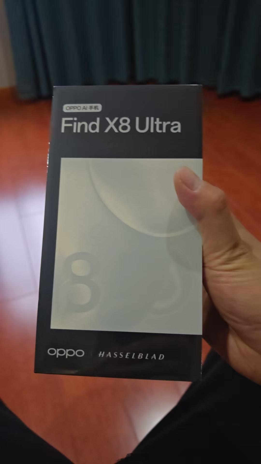 Find X8 Ultra这一代做得是真好，发现周围有两个朋友不约而同都换了这台
