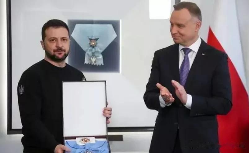 乌克兰将成第二伊拉克！泽连斯基“身边人”发声，普京5年后或再出兵

来源:海峡快