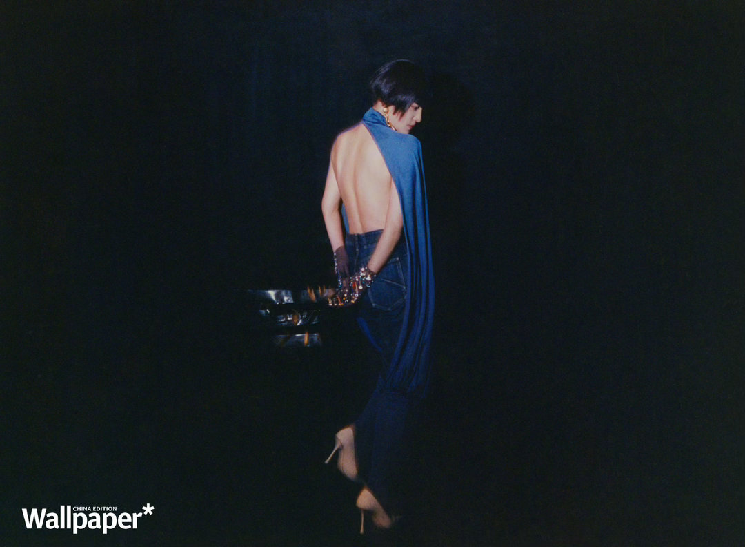 周迅金色长发 《Wallpaper中文版》3月刊大片释出！金色长发慵懒优雅，黑色