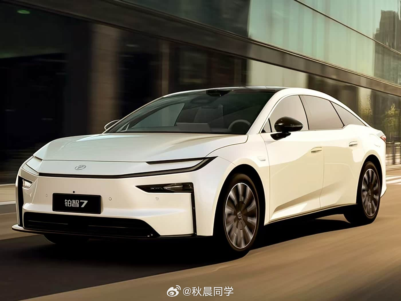 广汽丰田铂智7上市了，限时补贴权益价14.78-19.98万元智驾是Moment