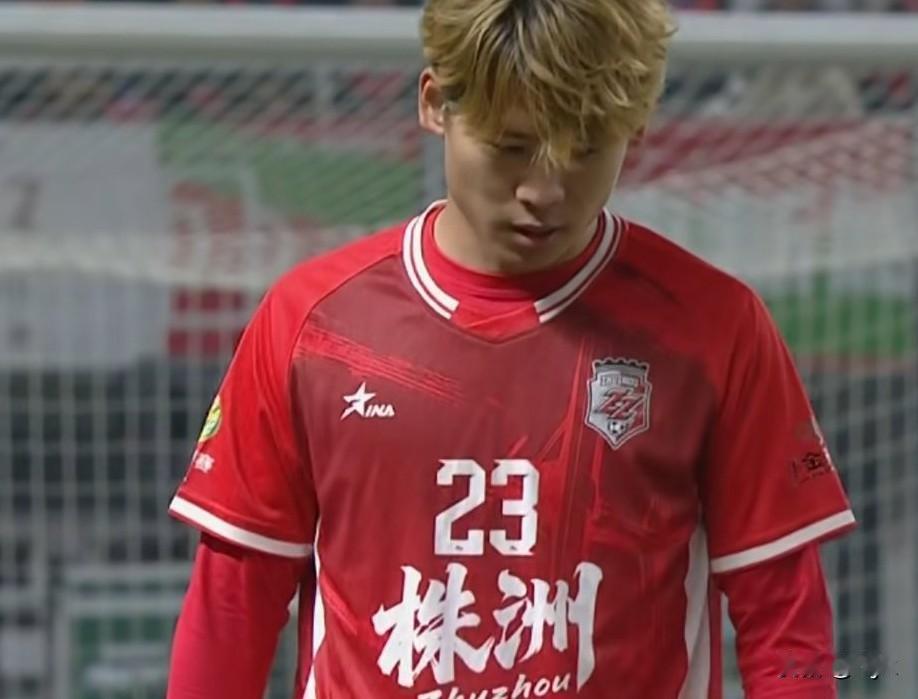 湘超两场半决赛直接把心跳拉满！
连续两天点球大战，
悬念拉到极致！
 
昨天长沙