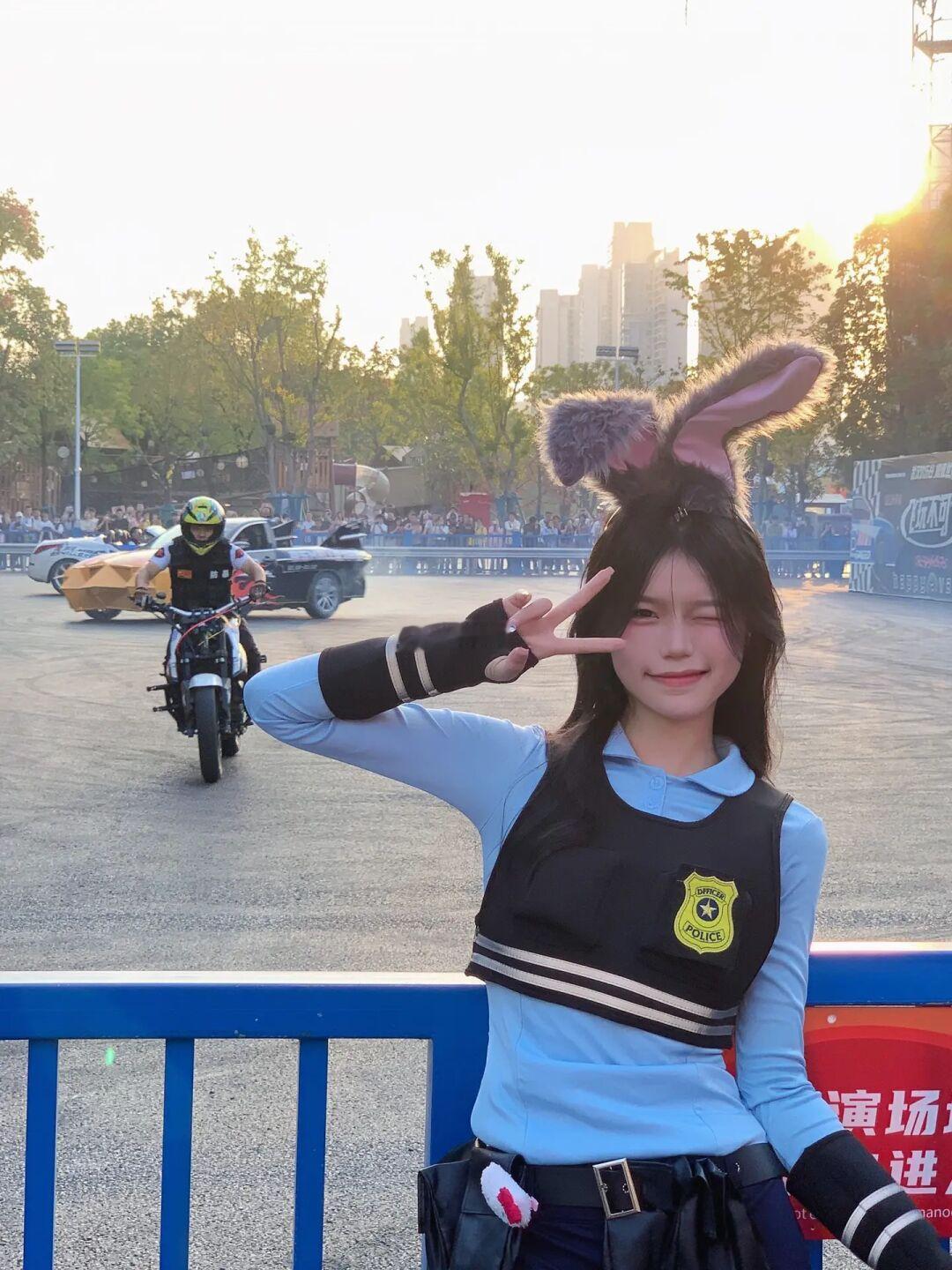 武汉欢乐谷兔子警官体验卡🐰👮🏻