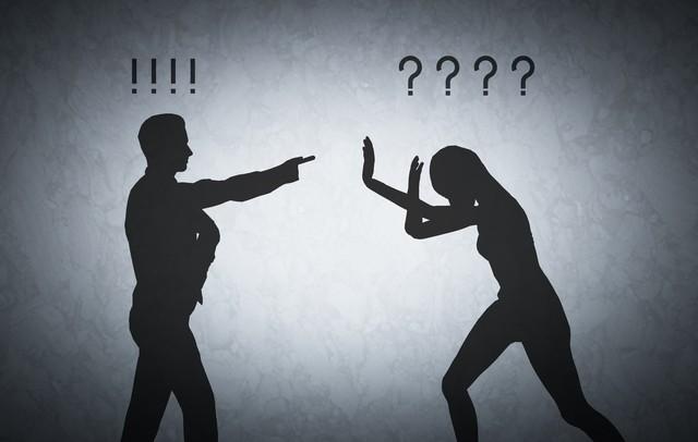 标题：《第三者介入竟引发6次争吵，平凡夫妻地位瞬间崩塌》

我是陈建，今年五十九