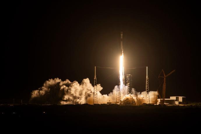 【SpaceX获欧盟订单】欧盟与SpaceX达成一项1.8亿欧元协议，将使用2枚
