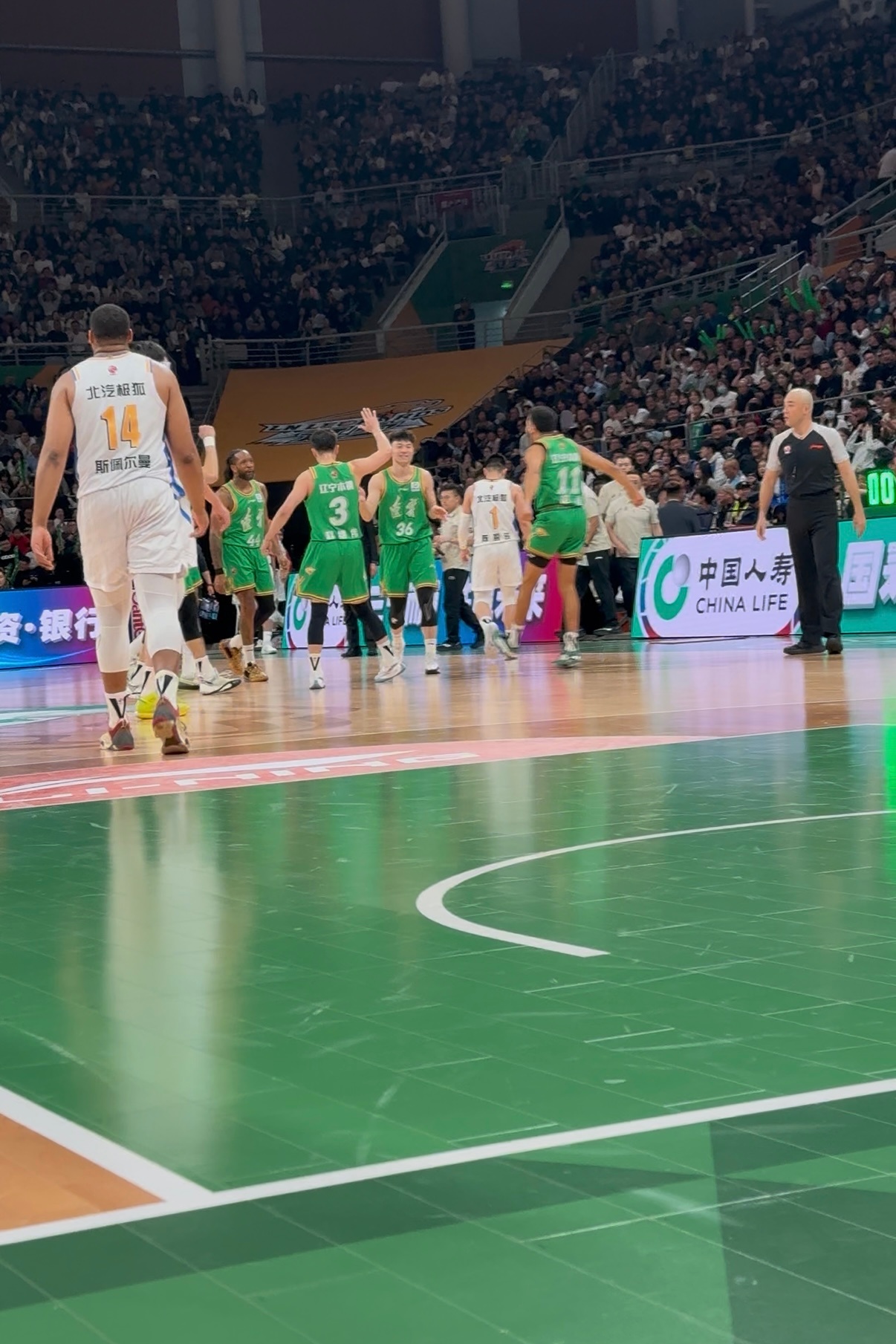 让你们知道知道谁是辽篮的超巨辽宁男篮vs北京男篮