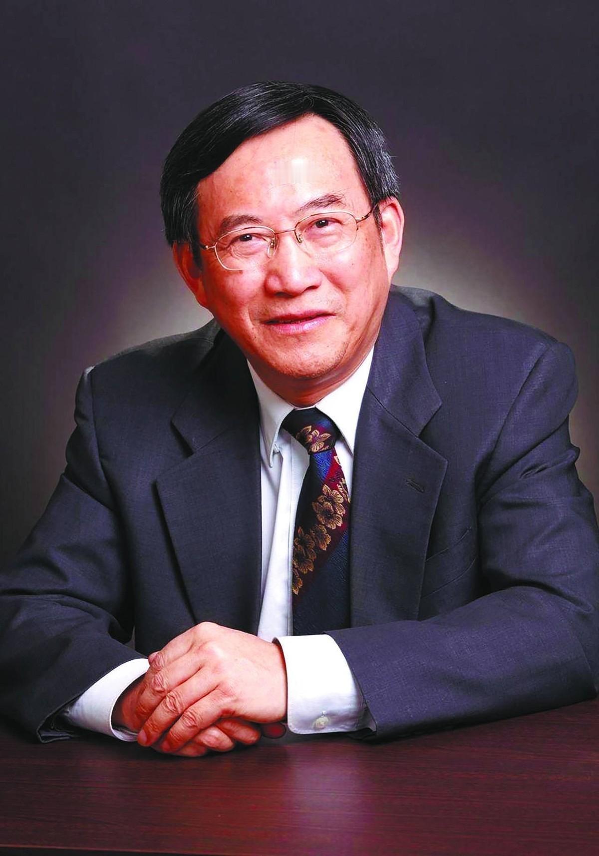 复旦教授葛剑雄研究一辈子：古代人口数据，都是＂假的＂。


中国历史研究里，有一