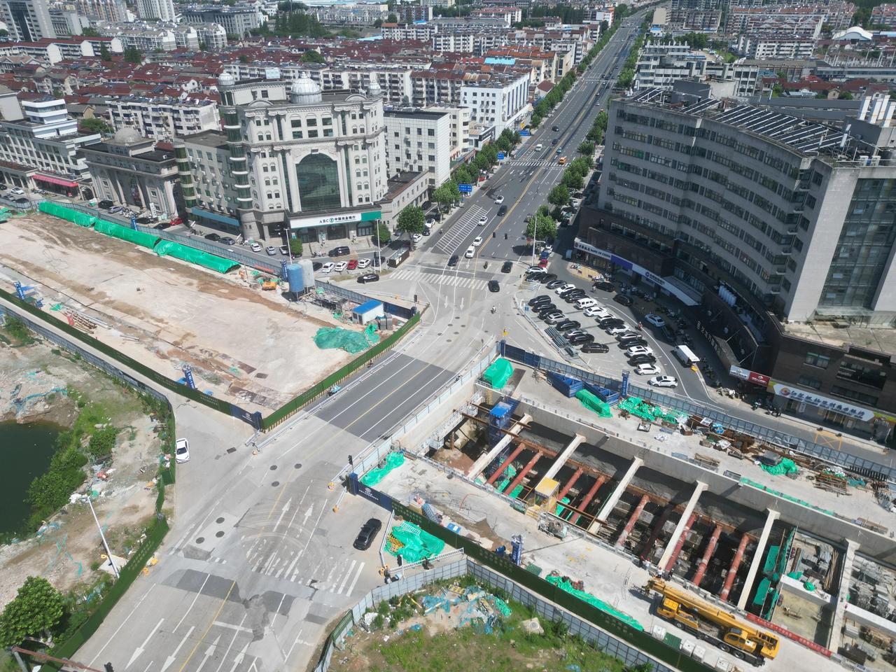 通了！宁扬城际离通车更近一步！
7月9日，由中铁十五局承建的宁扬城际（扬州段）传