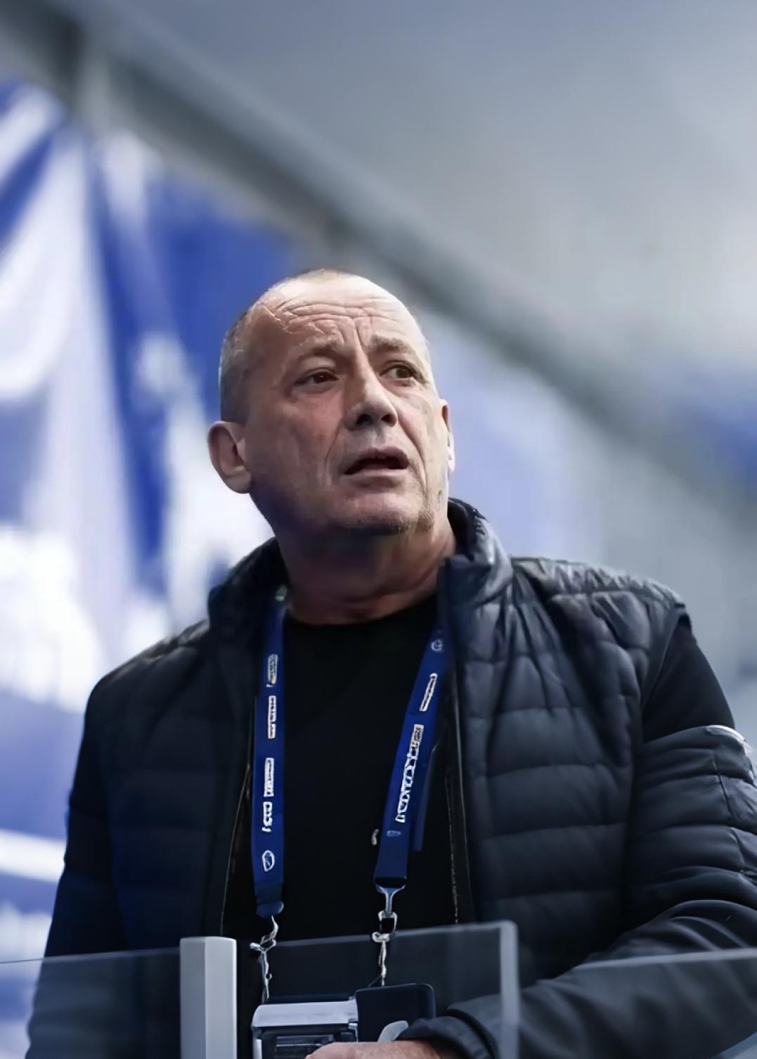 法国的处理方式，无疑为我们提供了宝贵的借鉴思路。

1月12日，科西嘉相关人士阿