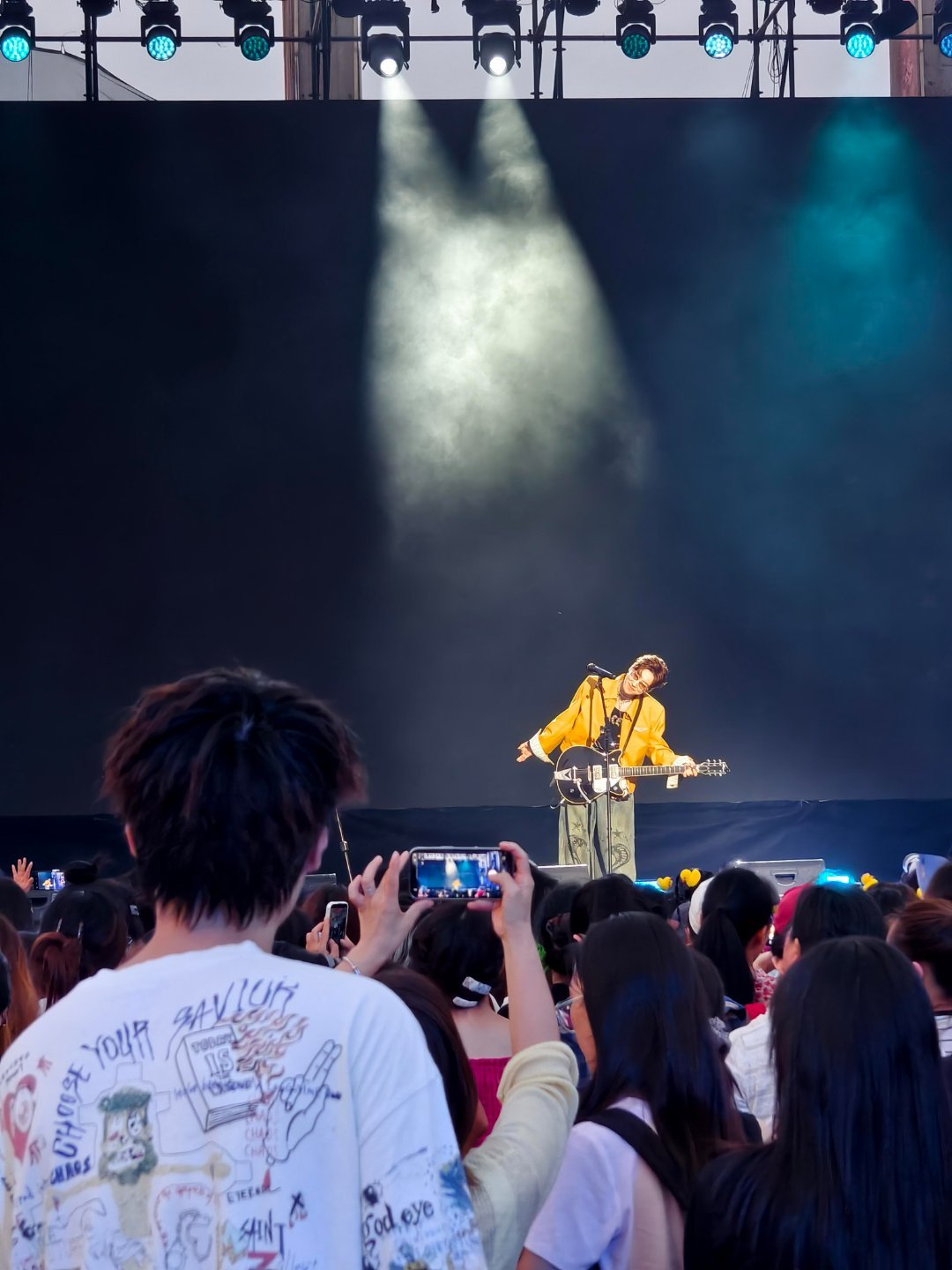 superlive岳阳音乐节线下热度岳阳这次音乐节体验感直接拉满！场地就在本地，