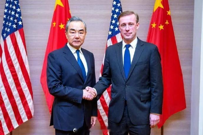 20年前，美国一声令下，万马齐喑，是说一不二的存在。现在已经沦落为人人都能来踢两