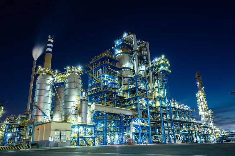 3月2日消息，据美国媒体Semafor报道，沙特阿美位于拉斯塔努拉的炼油设施遭伊