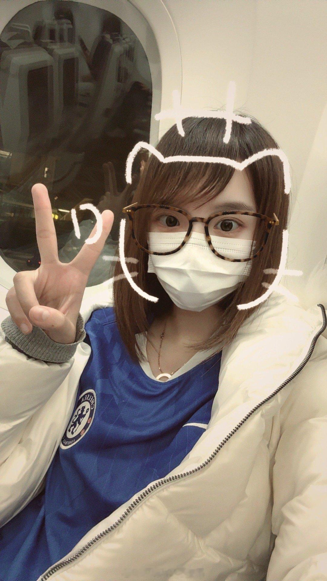 在巴林转机，看了一会曼联和阿森纳的比赛，只能说，卡里克的胜利基因无敌，上任后脚踢