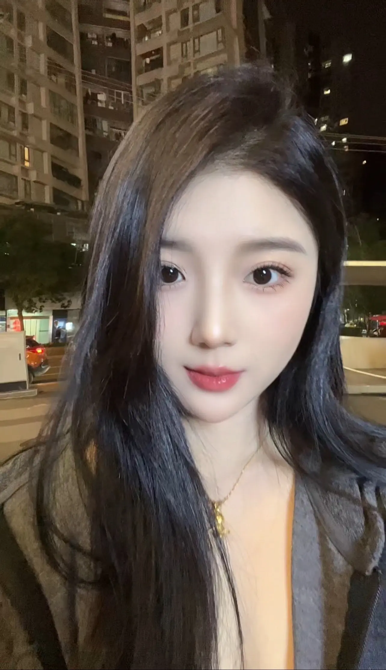 人总是拧不清自己在别人心里的位置