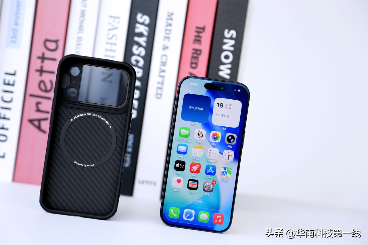 Pro选择的是什么壳呢？欢迎留言讨论！iPhone[超话]我的苹果搭子