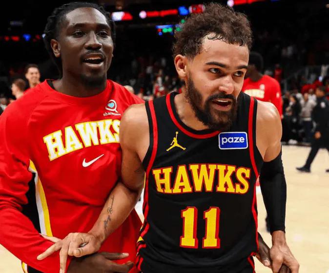 现如今，特雷杨应该是整个NBA最尴尬的老大了。
防守大漏勺一个。
吹杨在场，老鹰