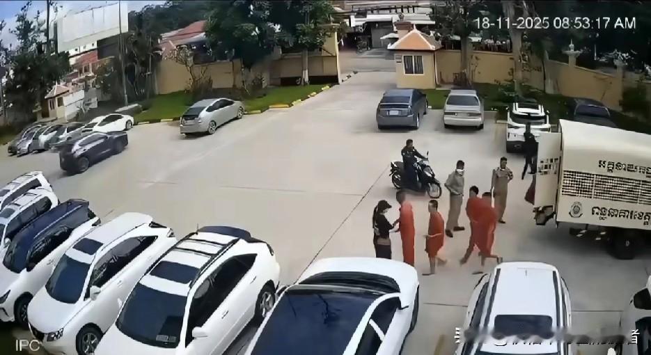 江湖最后一个大嫂
越南女子太疯狂，为爱孤身一人劫法场，最终全部落网，大嫂也一起被