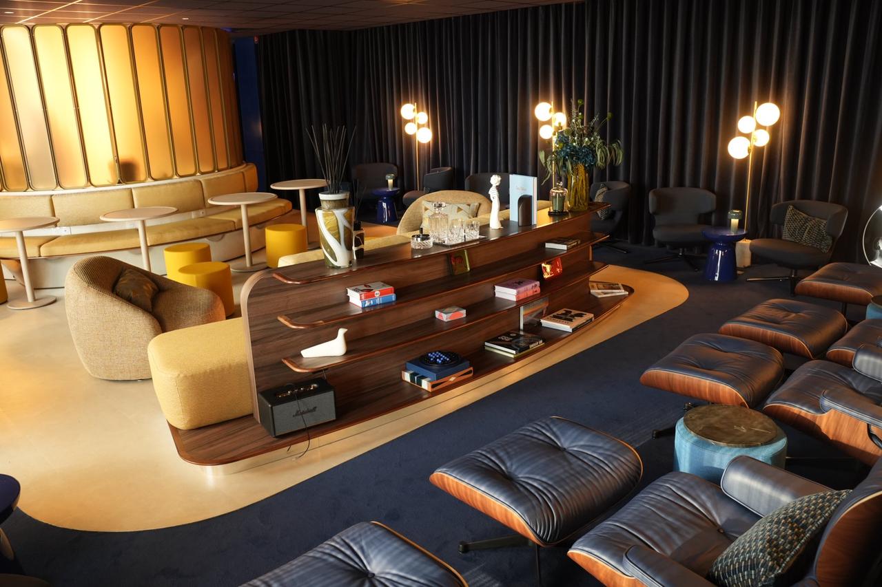 近日，法国Corsair航空宣布启用位于留尼汪岛的商务贵宾休息室。该休息室面积达