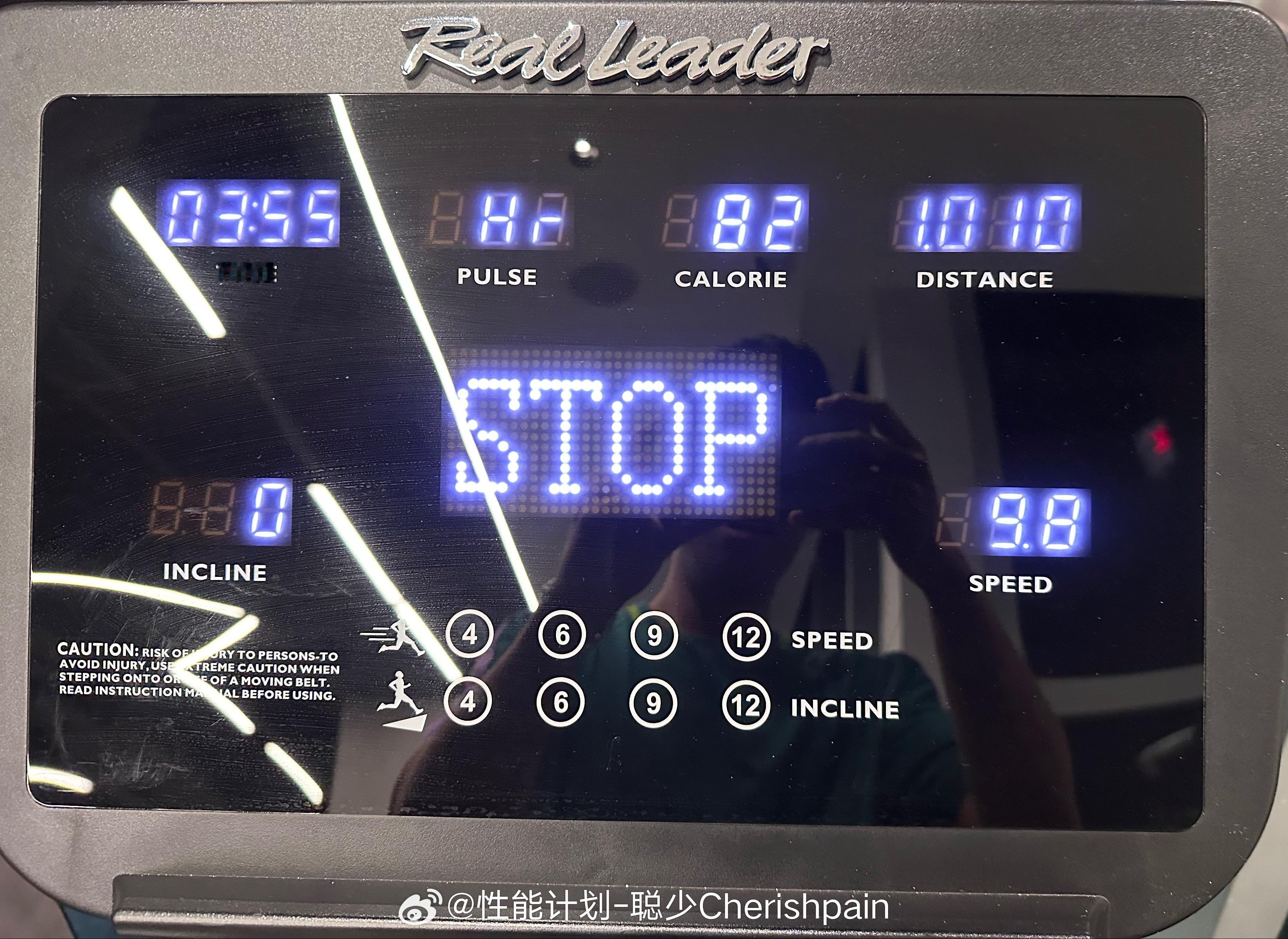 昨儿聪式生活 1公里冲刺再创新高3分55秒，比上周四快6秒，再接再厉，为下个月的