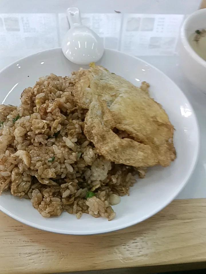 打工人的日常，牛马日常准时打卡
 
天亮就得起身，属于搬砖人的日常又拉开帷幕
 