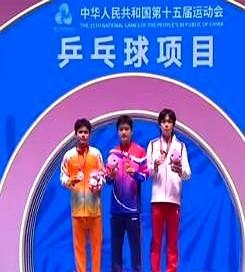 球迷都盼着小胖、大头、石头仨人一起上巴黎奥运，看着多带劲啊？但现实就是没戏。
