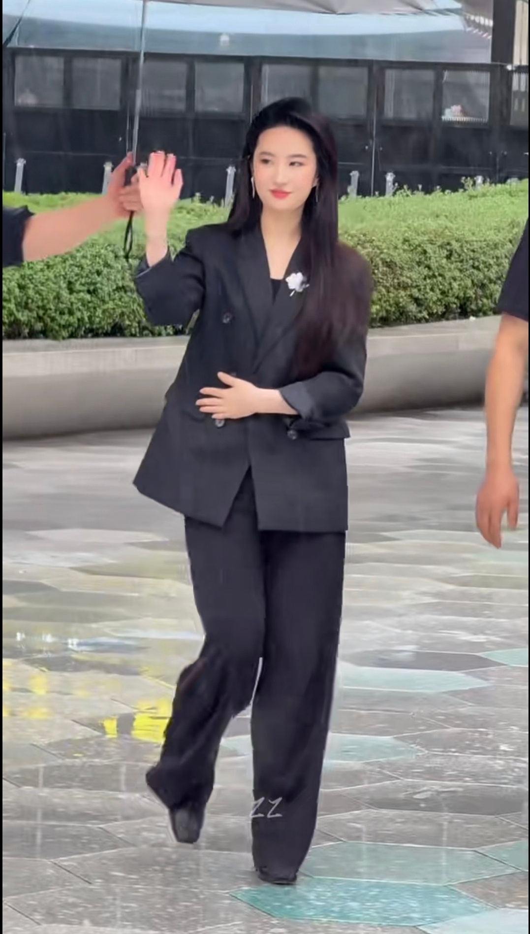 你来到了，有我的城市