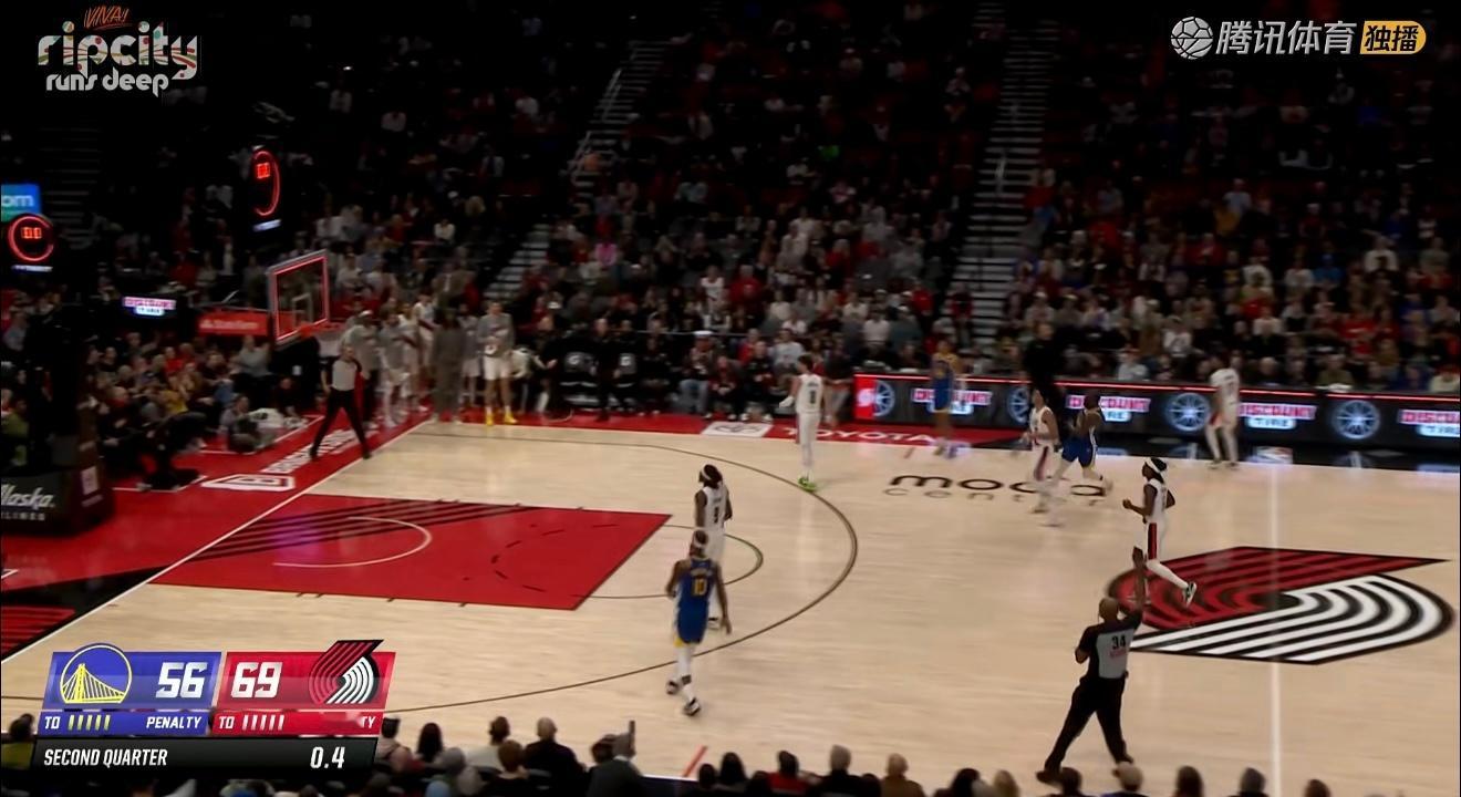 开拓者疯了！单节进了9个三分！！！这样下去杨瀚森又没有出场机会了[允悲]杨瀚森再