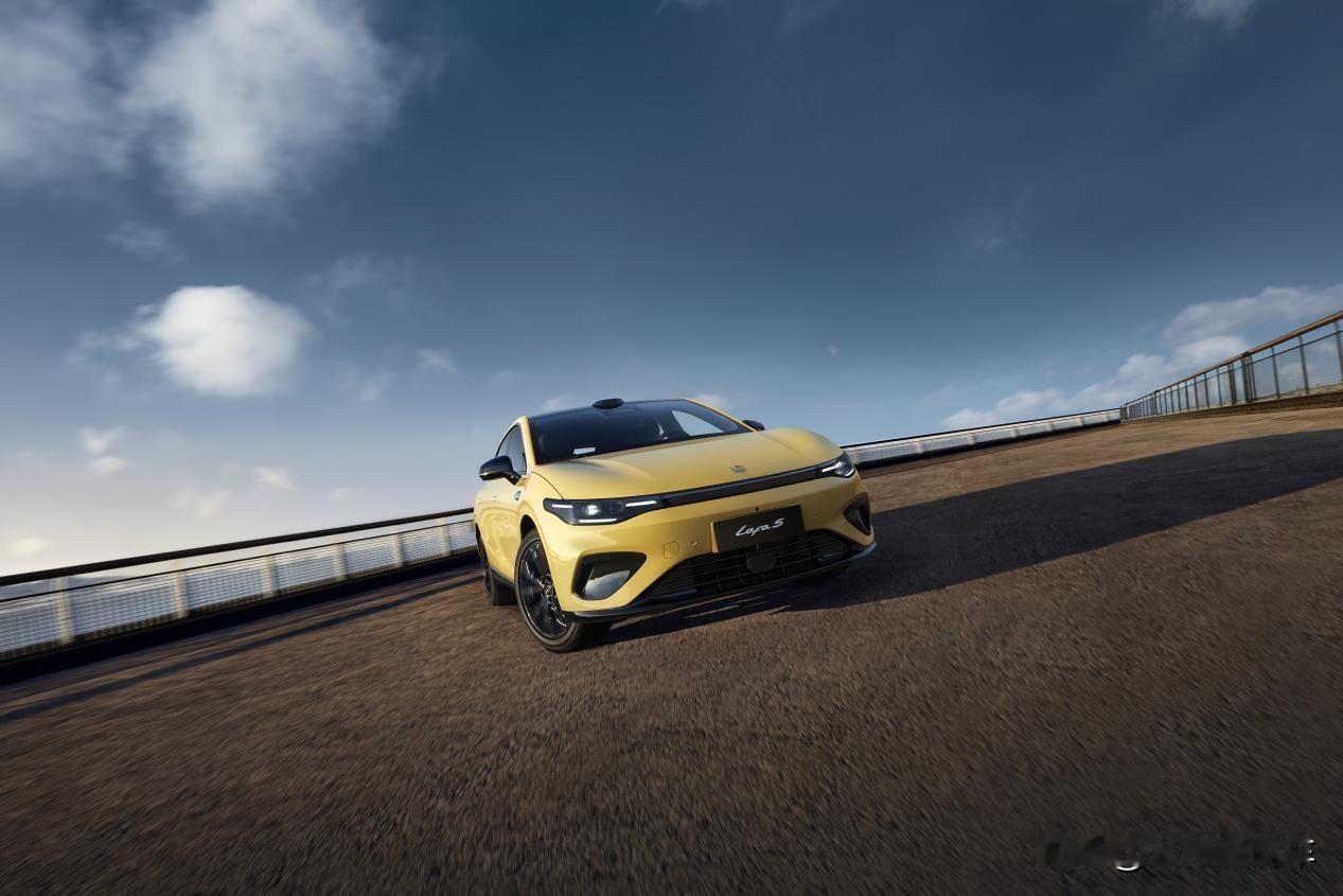 零跑Lafa5最终上市后起售价会是多少？别猜了，看看DeepSeek咋分析的。