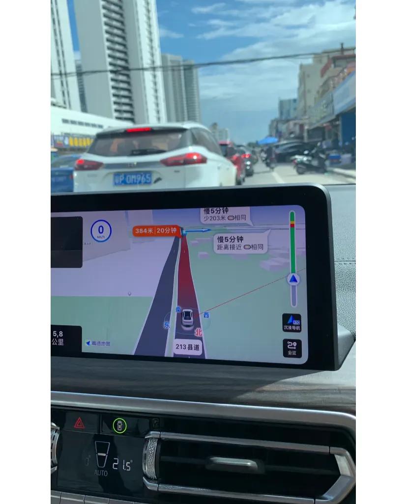 惠州双月湾劝退
双月湾的交通真的很差:首先，无论你从哪个高速口下高速，都要来40