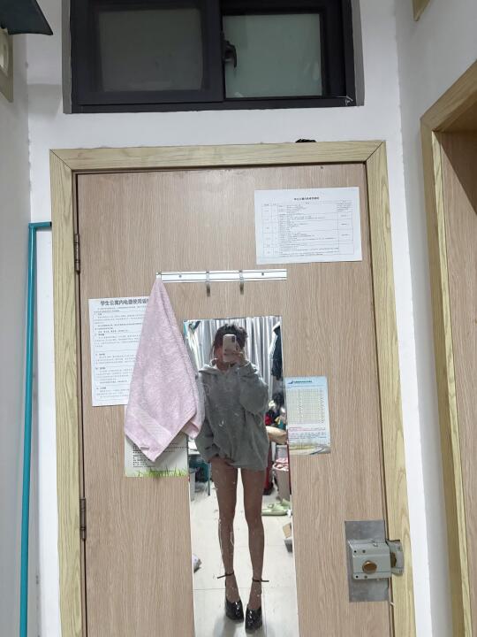 试穿一下 这就是玛丽珍吗[抓狂R]