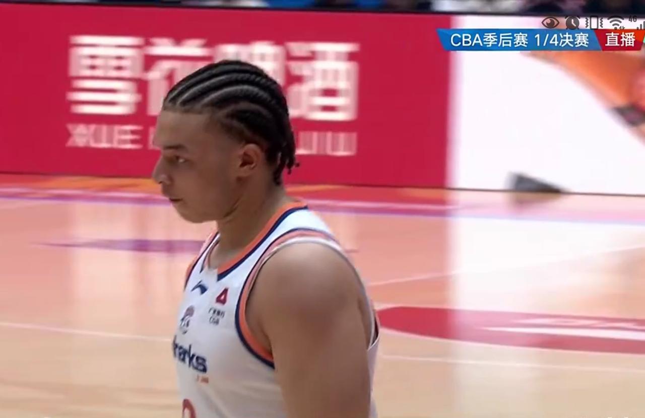CBA季后赛1/4决赛：上海久事2-0横扫山东高速率先晋级四强
​
​     