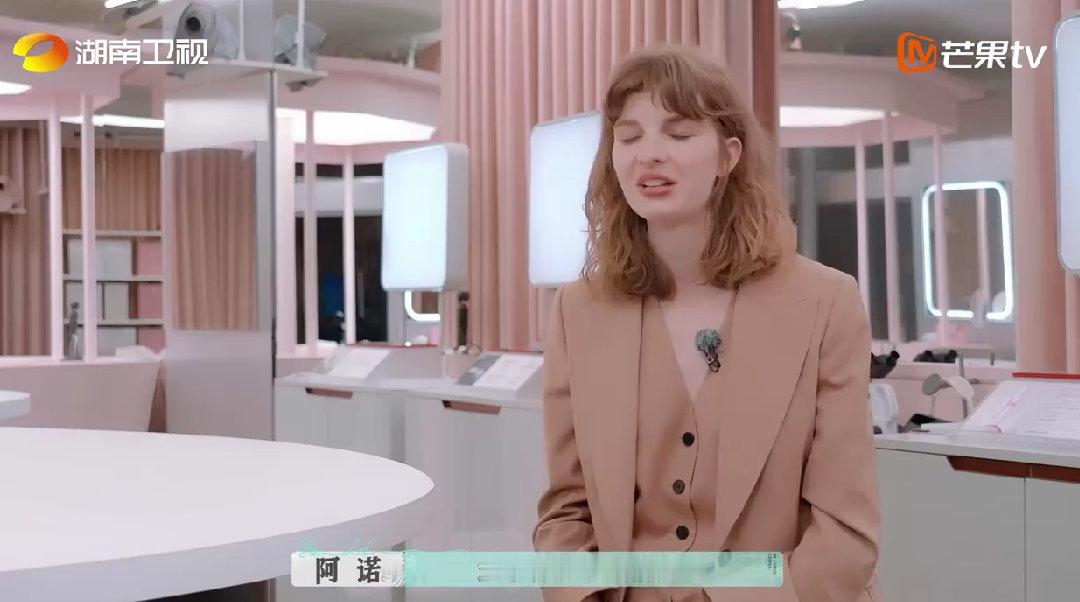 阿诺想通过自己的力量推广中国品牌 《巴黎合伙人》阿诺打工收尾！感恩陪伴，愿凭己力