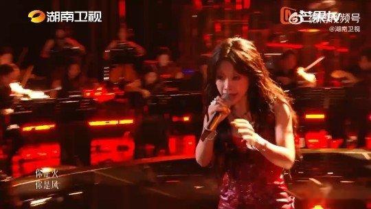 歌手补位全部淘汰歌手2026事已至此无话可说，歌手2026属实让观众意难平，万妮