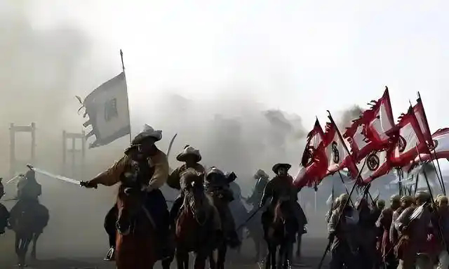 1646年，田见秀率部降清，有人向多尔衮进言，田见秀是李自成的心腹，地位等同于刘
