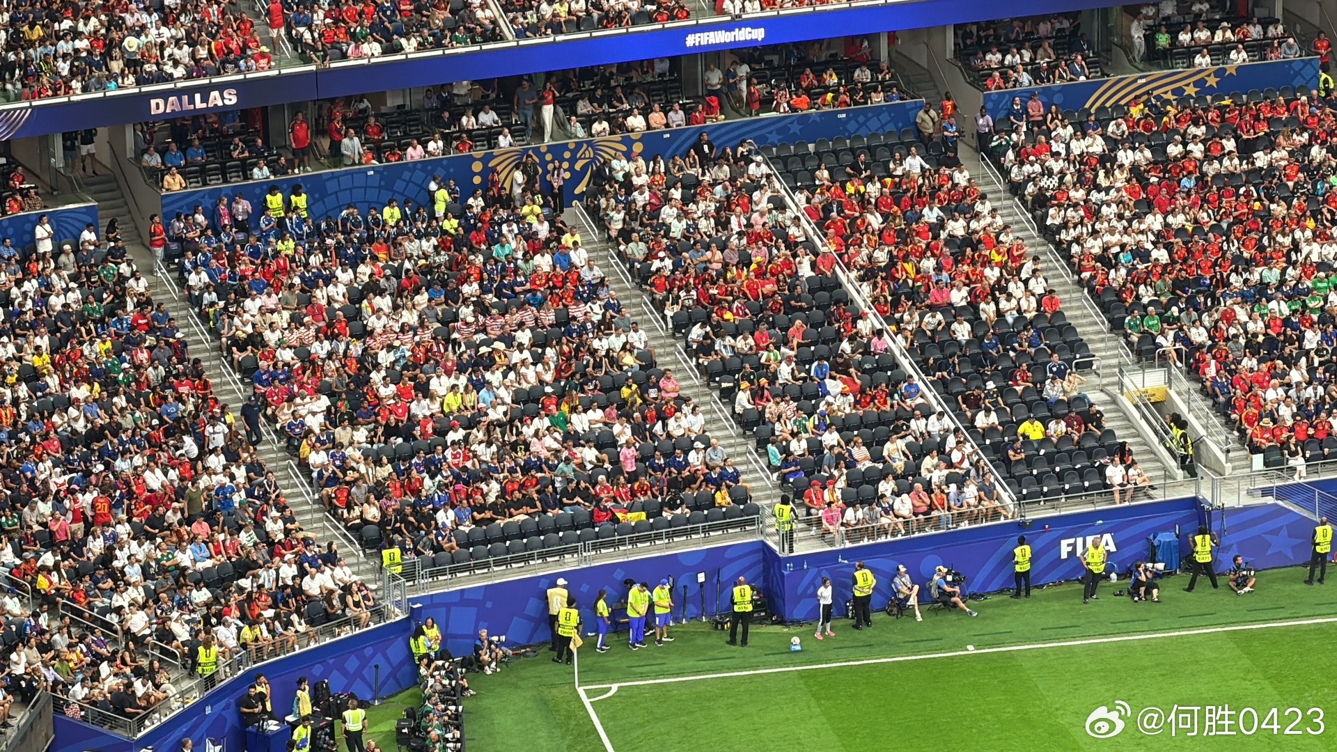 今天这比赛空位有点多啊微博陪你看世界杯 美国·ATT体育场