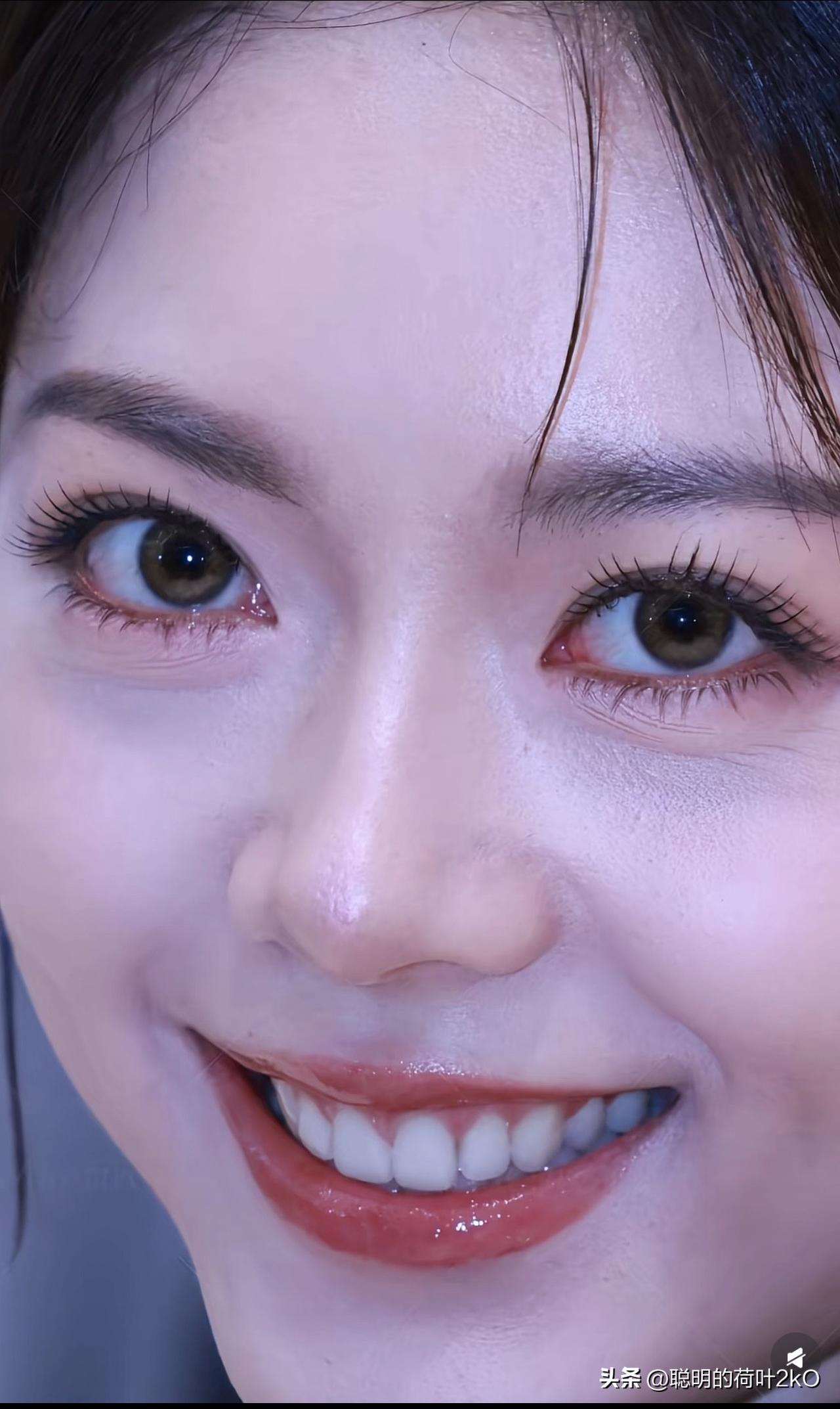 赵今麦近距离怼脸欣赏，被这双眼睛硬控了