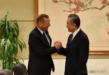 马克龙又要来中国访问！报道称：马克龙外事顾问博纳今天到访北京，为马克龙访华做准备