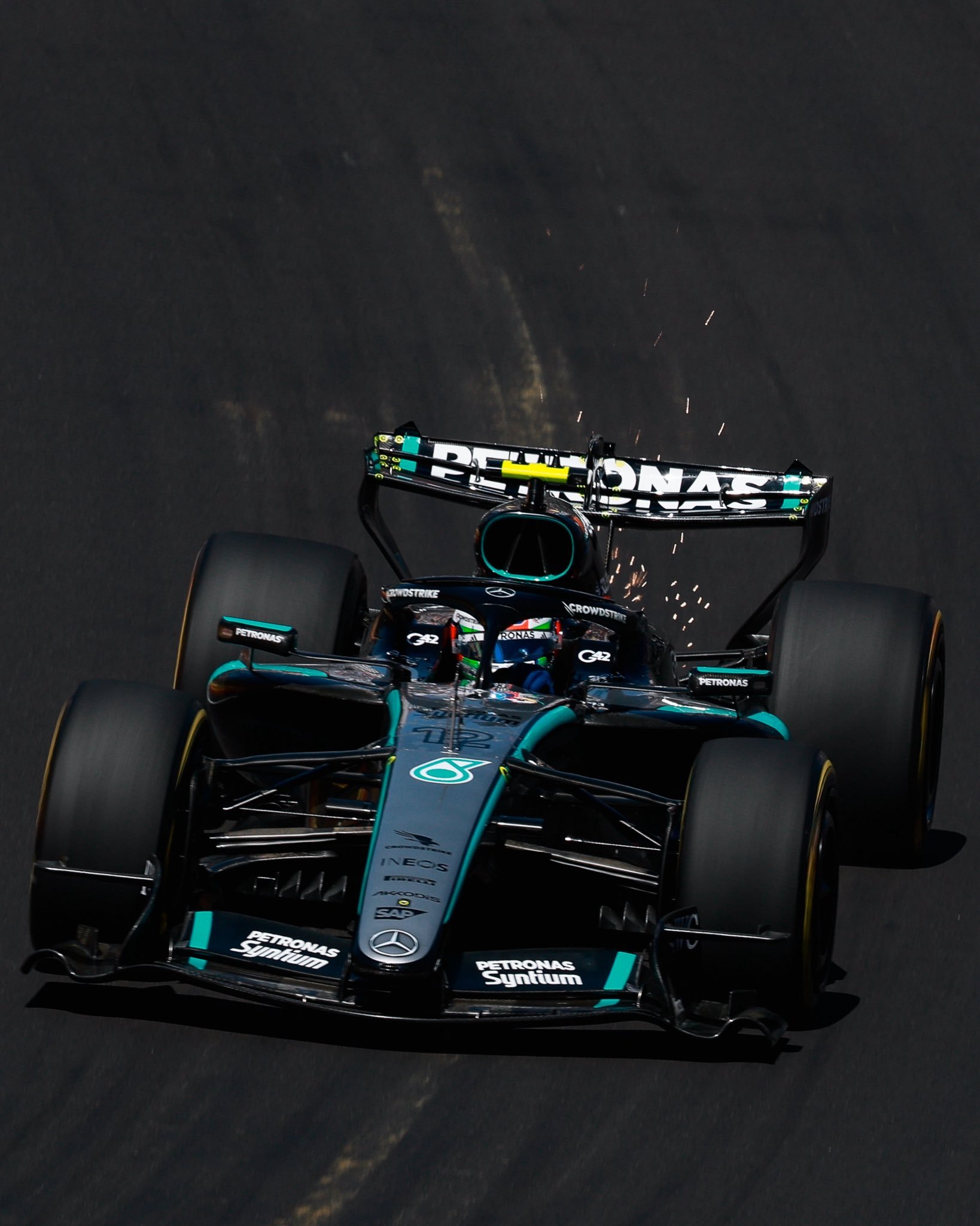 安东内利夺马德里站冠军F1[超话]2026f1西班牙大奖赛 总体非常平顺的一站比
