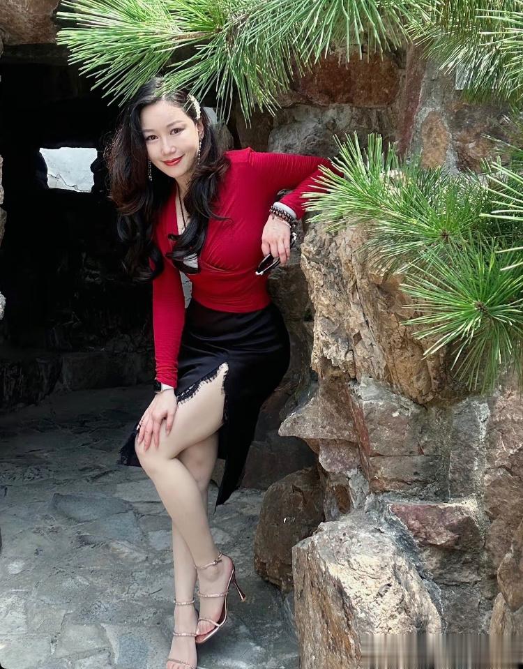 晓晓阿姨 ​​​