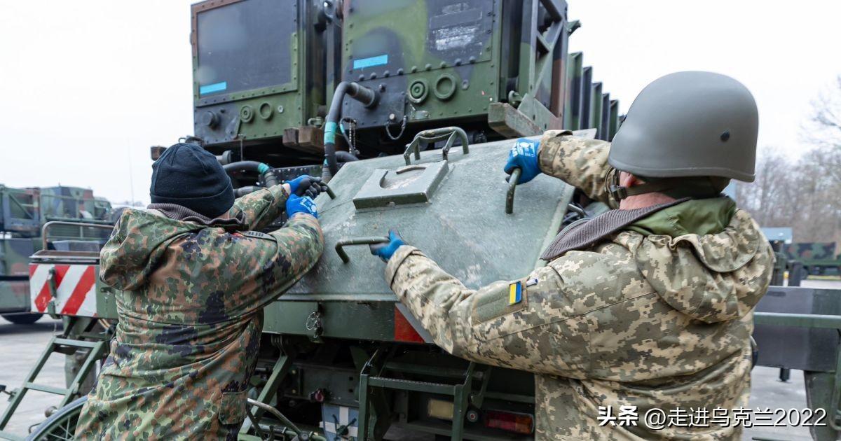 基辅市中心部署“爱国者”防空系统：航空专家谈其能否守护首都


部署在基辅市中心