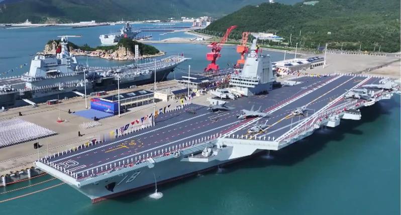 福建舰服役，台湾“国防部”的回应来了，充满酸醋味，也很心虚！倒是台媒相对理性看待