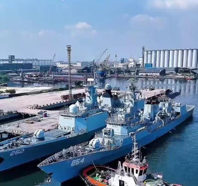 印尼为何两年必赴巴军演？
中国军舰成友谊纽带
巴基斯坦每两年在阿拉伯海举行一次“
