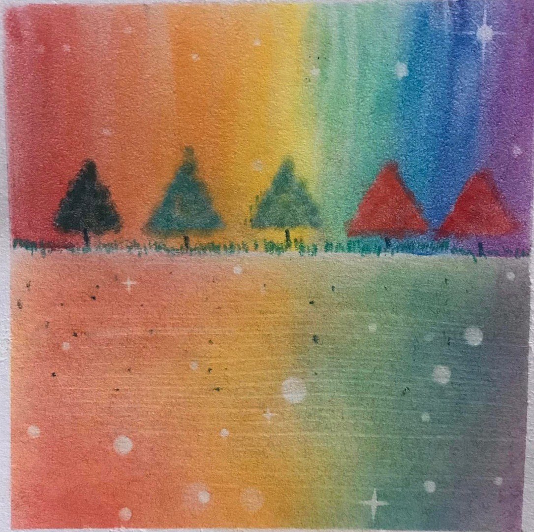 養娃日記43這作品叫閃耀的夜😍，應是描繪極光的夜晚。 