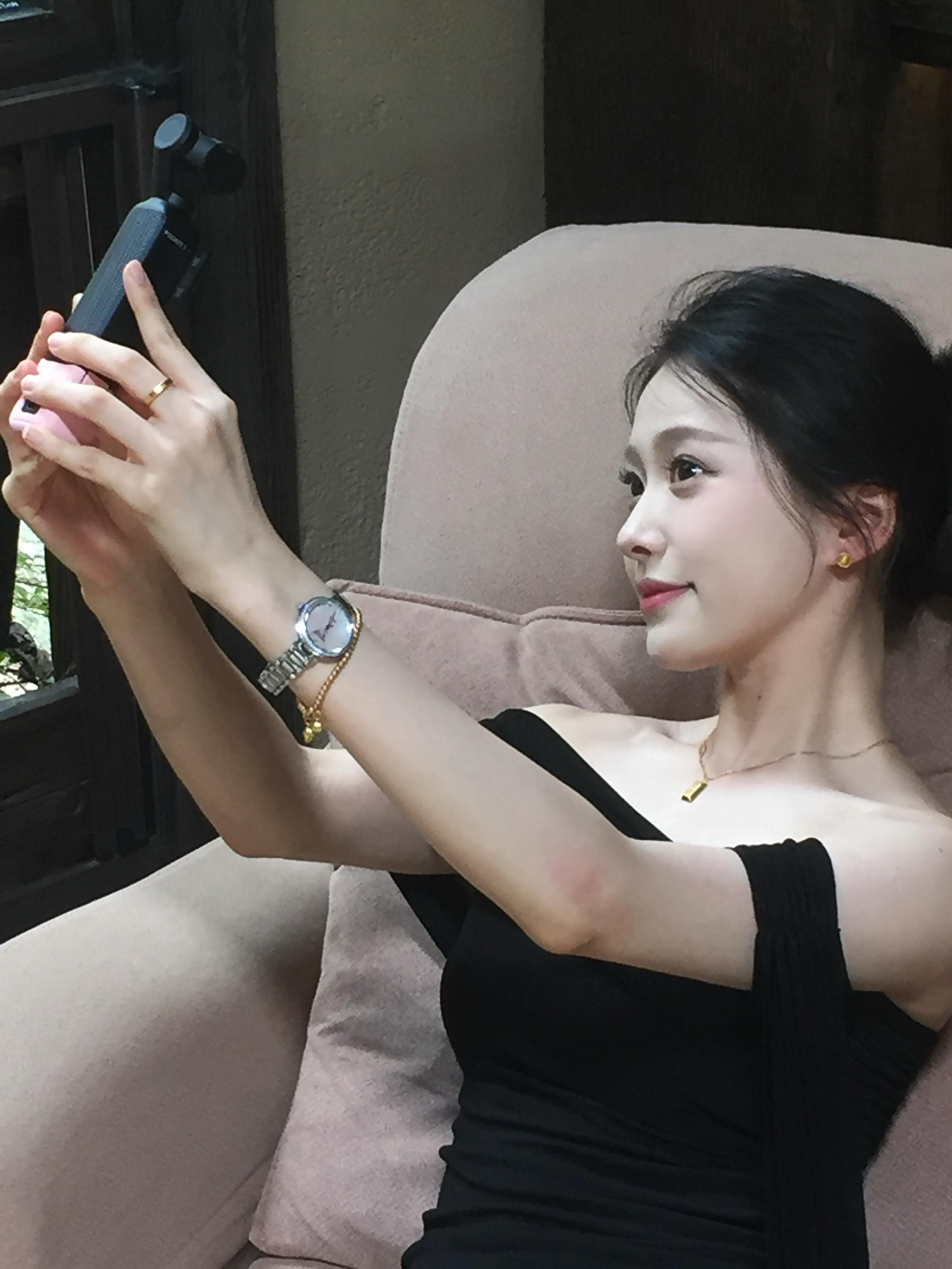 我就当我的爱 是罪 是东流水