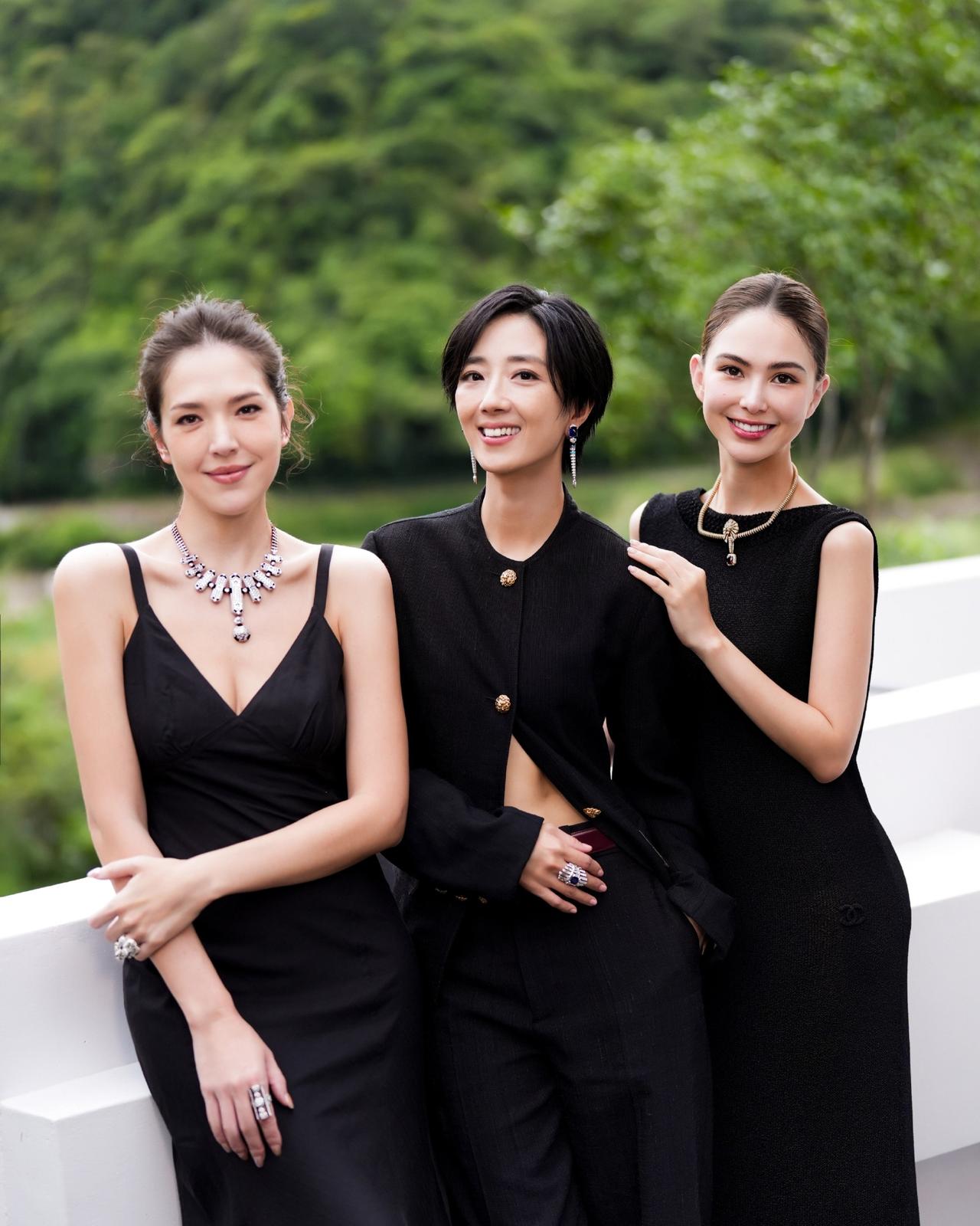 台湾省的3️⃣位女神👸
桂纶镁 昆凌 你更喜欢谁[大笑]