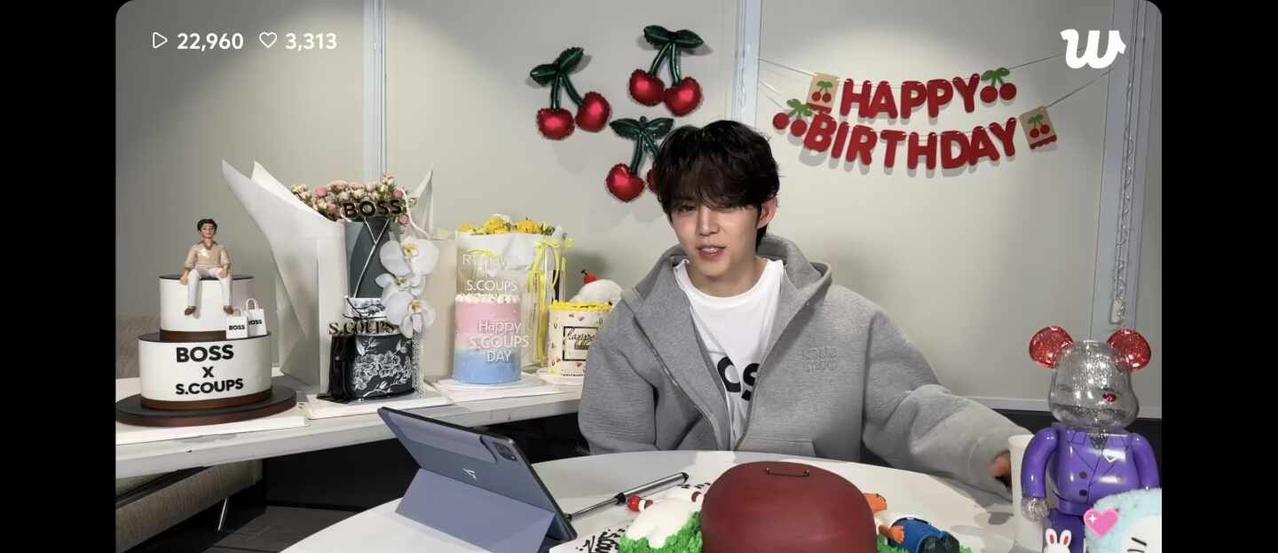 这么可爱
seventeen 克拉 有亿点点可爱 次队脸在江山在
