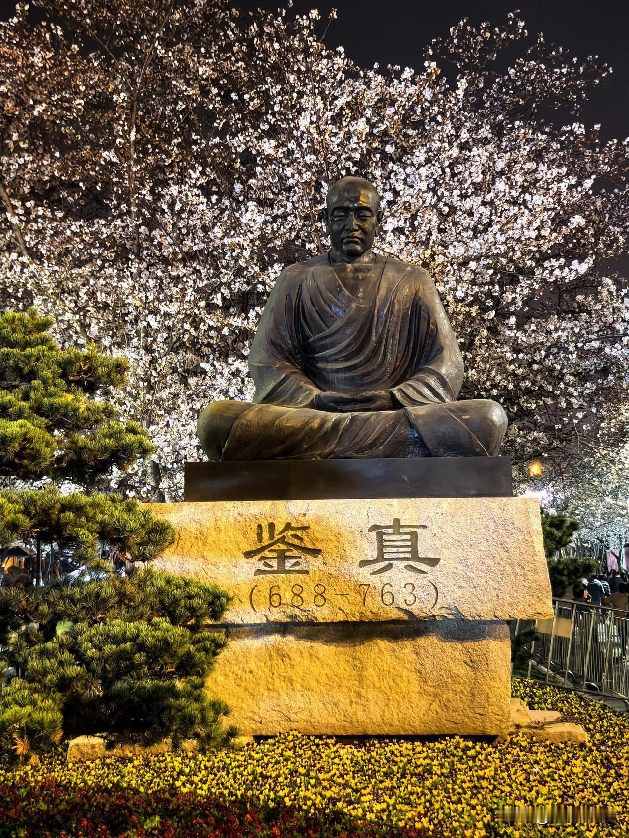 樱花树下臭豆腐飘香？是时候为扬州的核心景区“减减味”了

“天下三分明月夜，二分