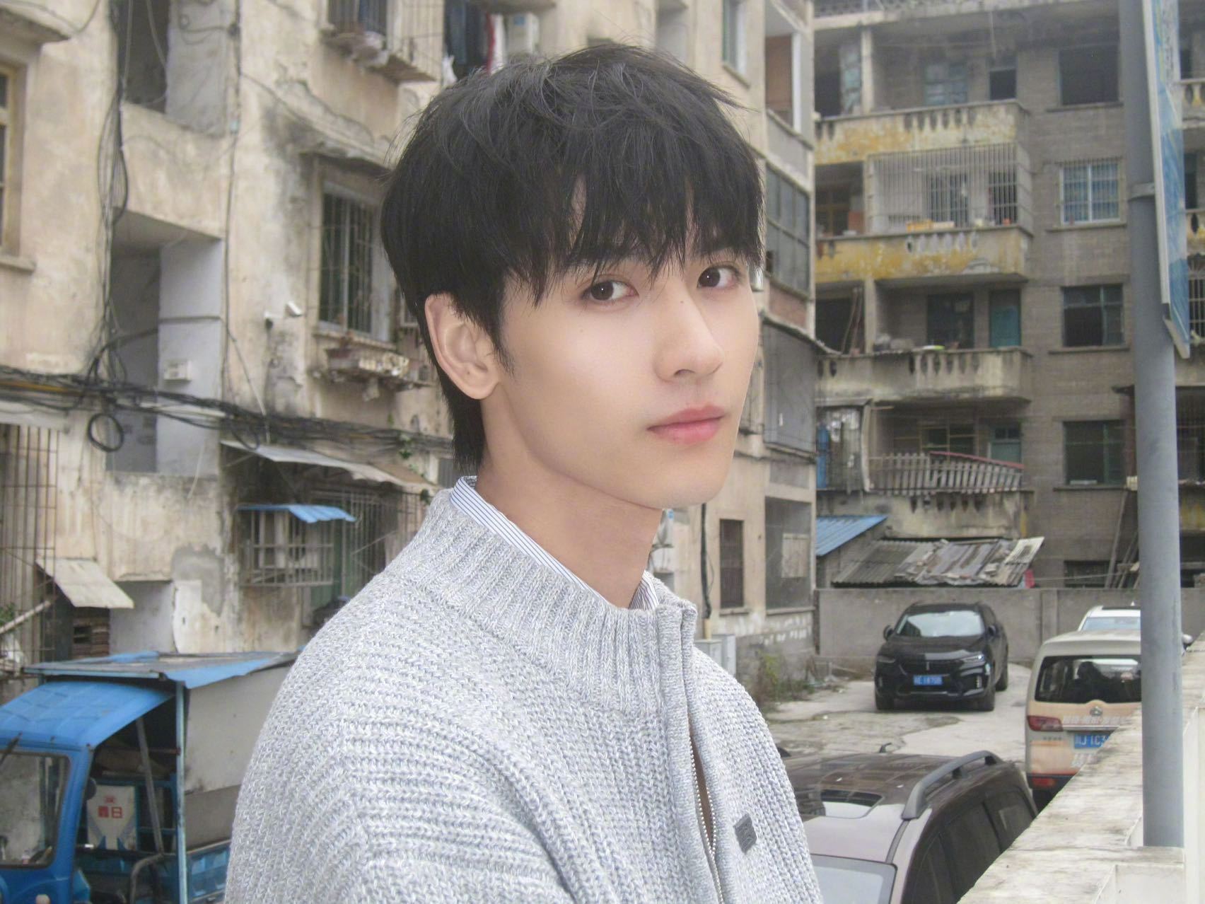 小黄 的厨艺水平在哪个级别！是“外卖达人”、“泡面专家”，还是有一两道可以招待朋