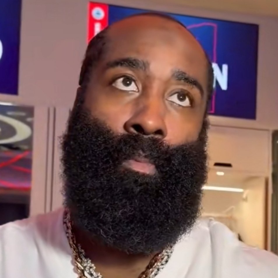 我刚刚意识到，这是登哥生涯第一次面对这么困难的情况，今年不能是哈登生涯第一次缺席