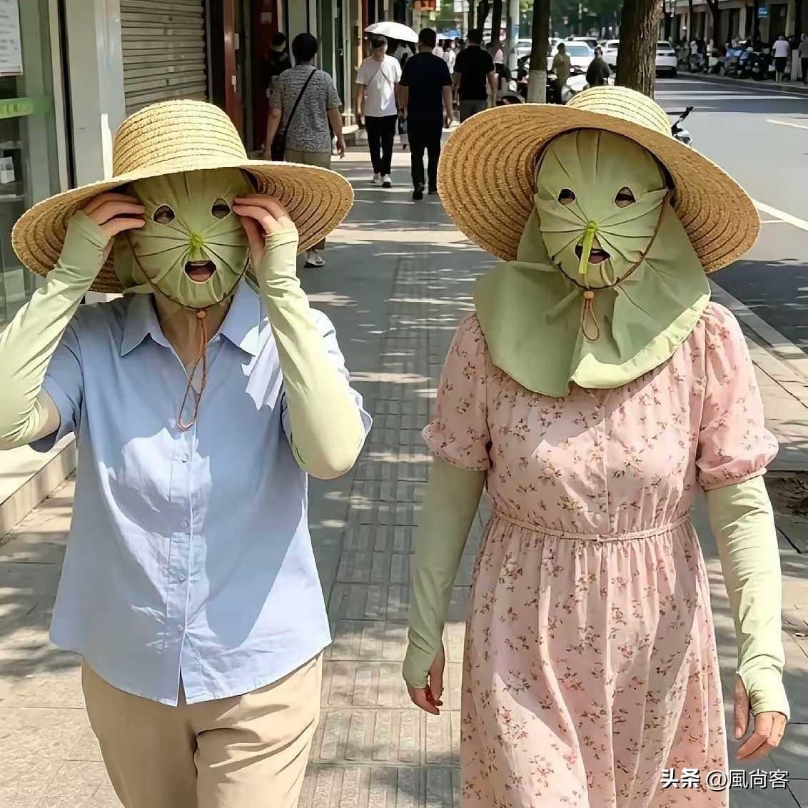 现在天热了，人也骄情了！这操作能把鬼下跑吧？为什么不直接打太阳伞呢？